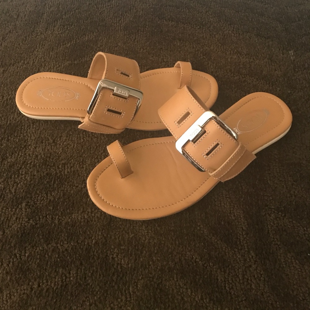 Jp Tod - Toe Ring Style Flat Sandals - image 1